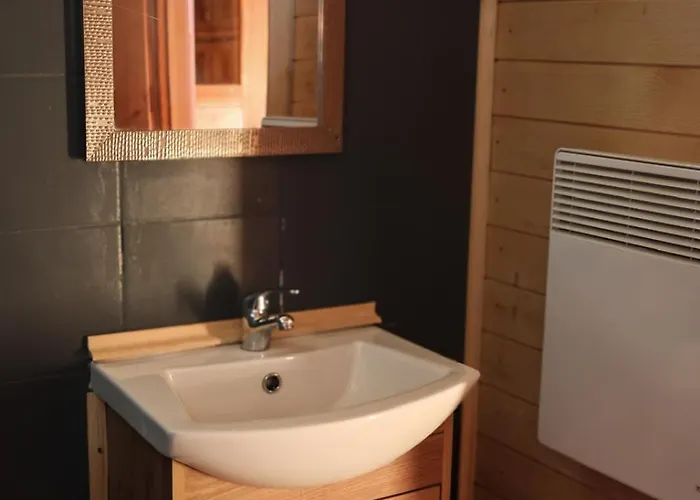 Zalesie Alojamento de Turismo Selvagem *